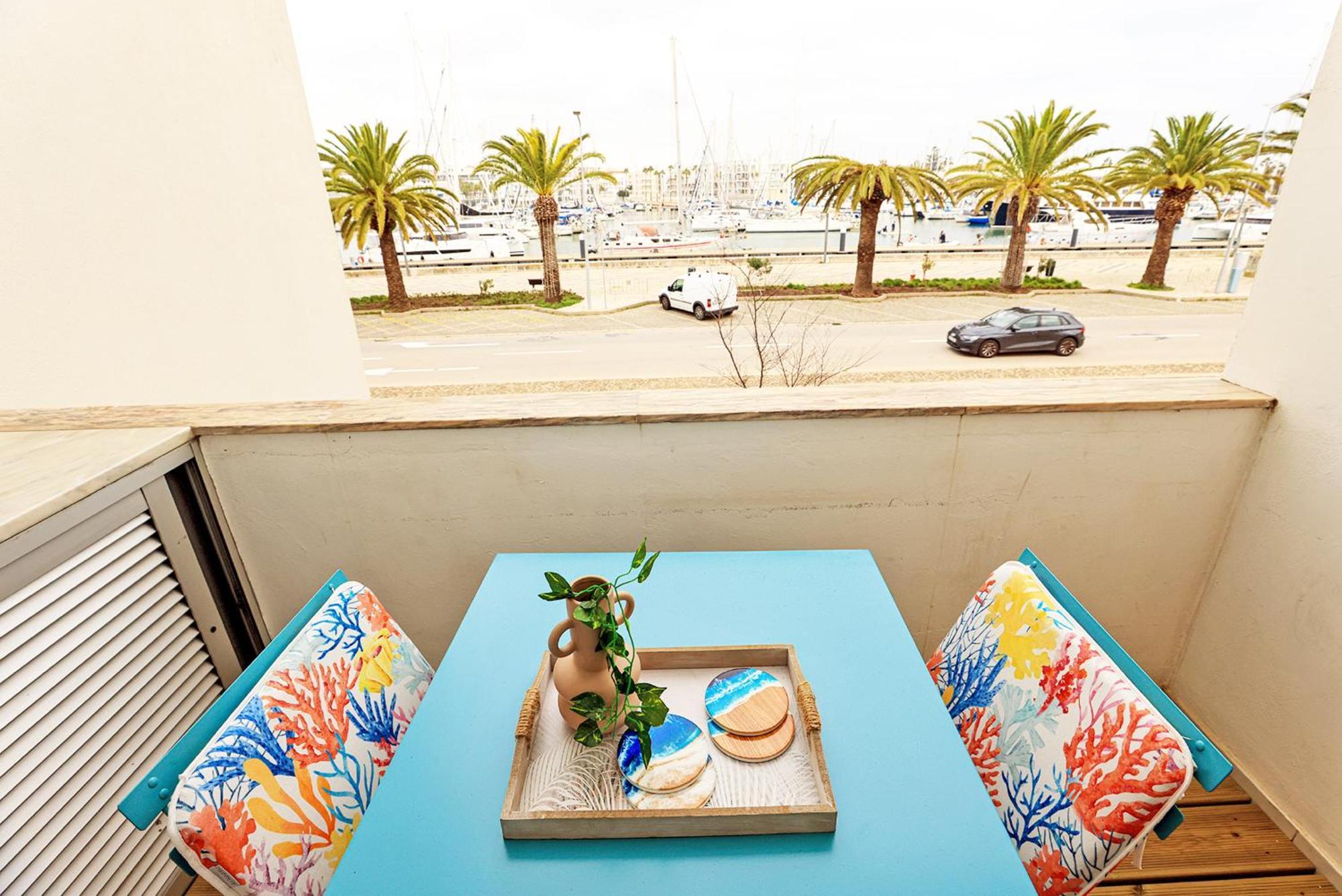 A01 - Marina Mirror Harbour Apartment Lagos Exterior photo
