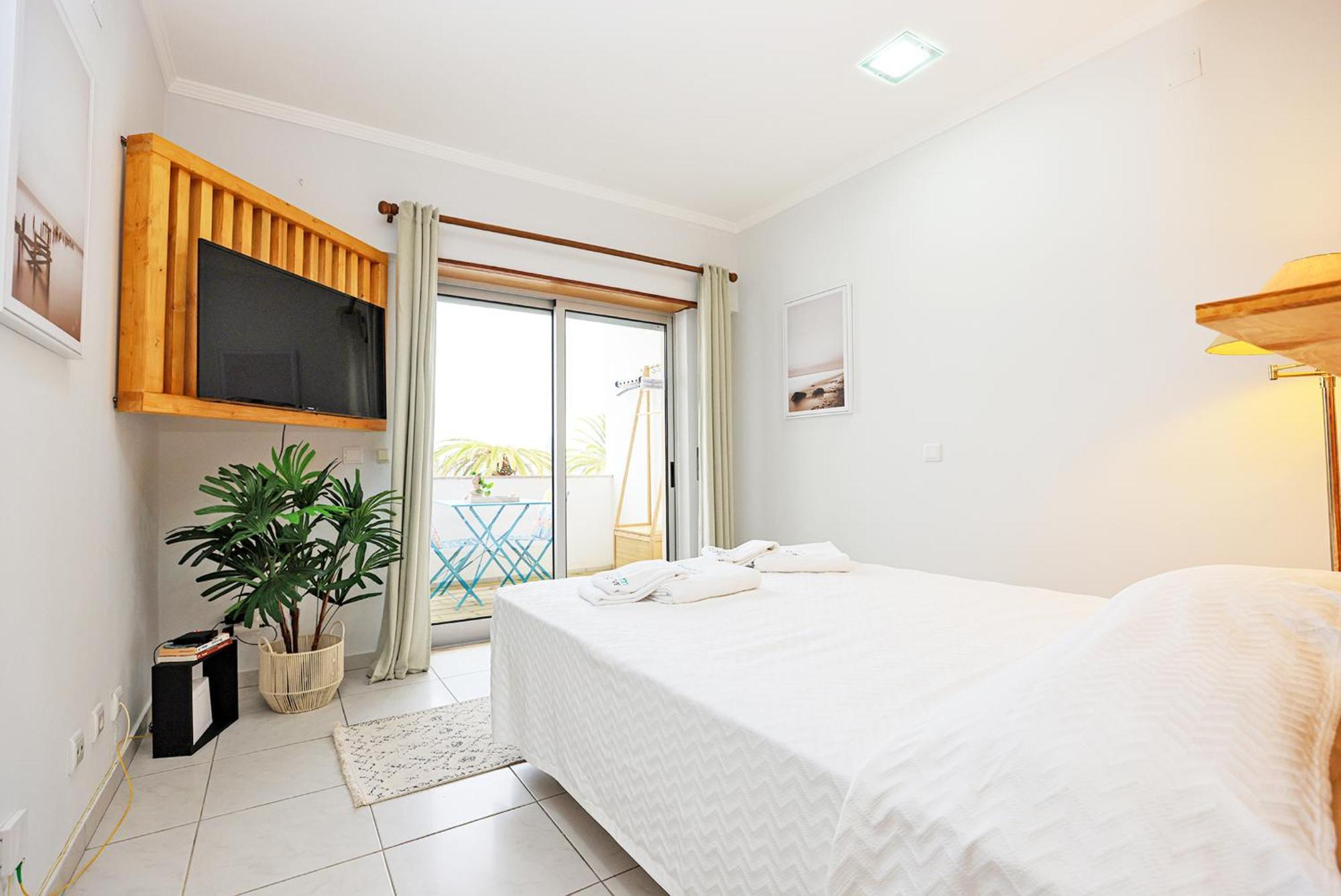 A01 - Marina Mirror Harbour Apartment Lagos Exterior photo